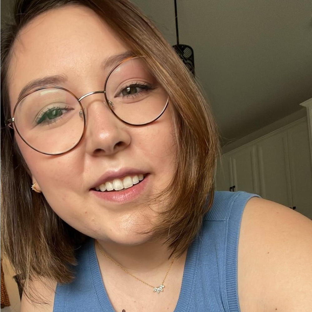 Meet your Posher, Dedra